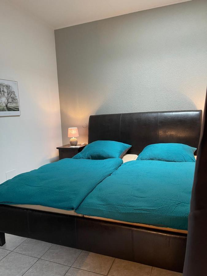 Mitten In Der Natur : Ferienwohnung Mit 3 Schlafzimmern, Neu Eingerichtet Neu Gaarz Eksteriør bilde